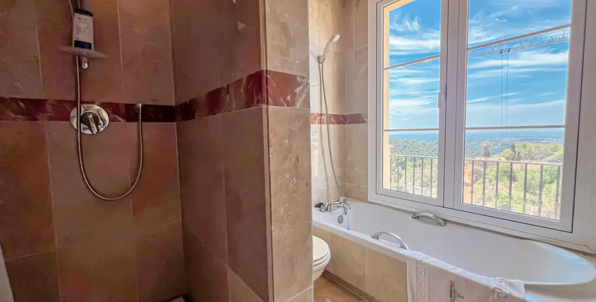 Продажа  отдельно стоящей виллы в Marbella (район Marbella) 11