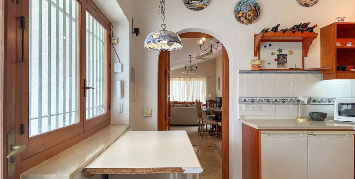 Продажа  отдельно стоящей виллы в Cerros del Aguila 8