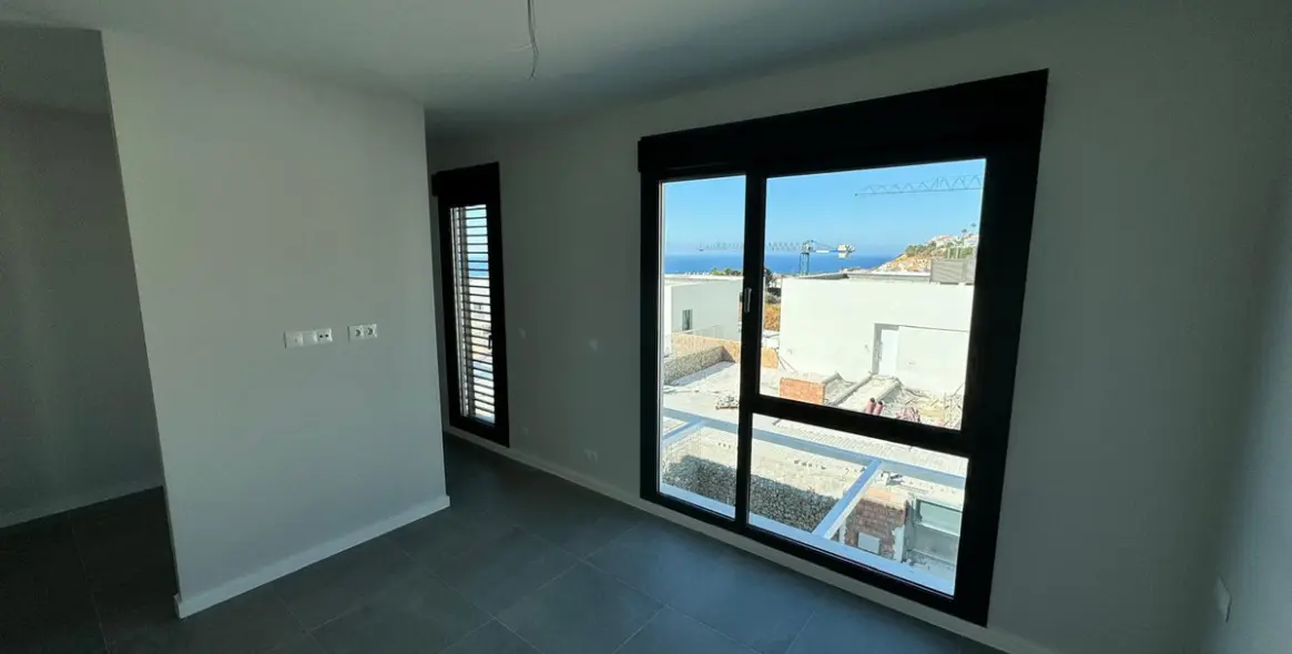 Sale of semi-detached house in Riviera del Sol 6