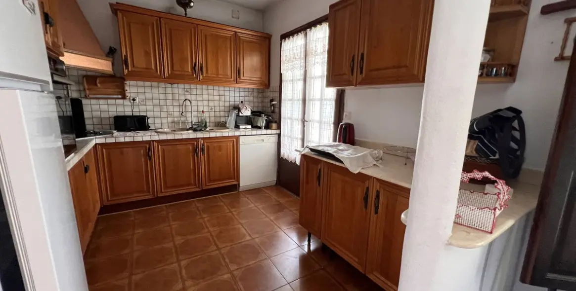 Продажа  отдельно стоящей виллы в Selwo 17