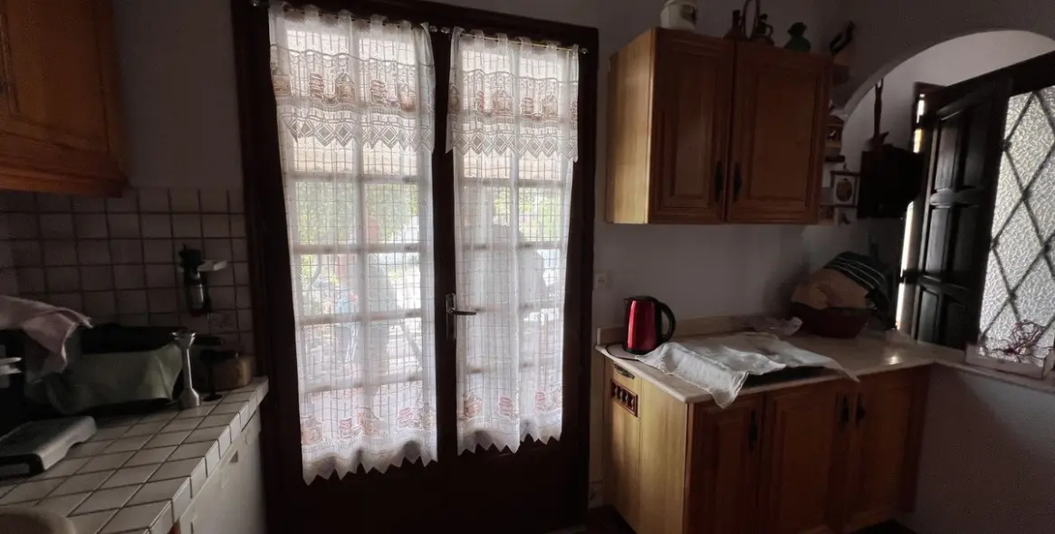 Продажа  отдельно стоящей виллы в Selwo 19