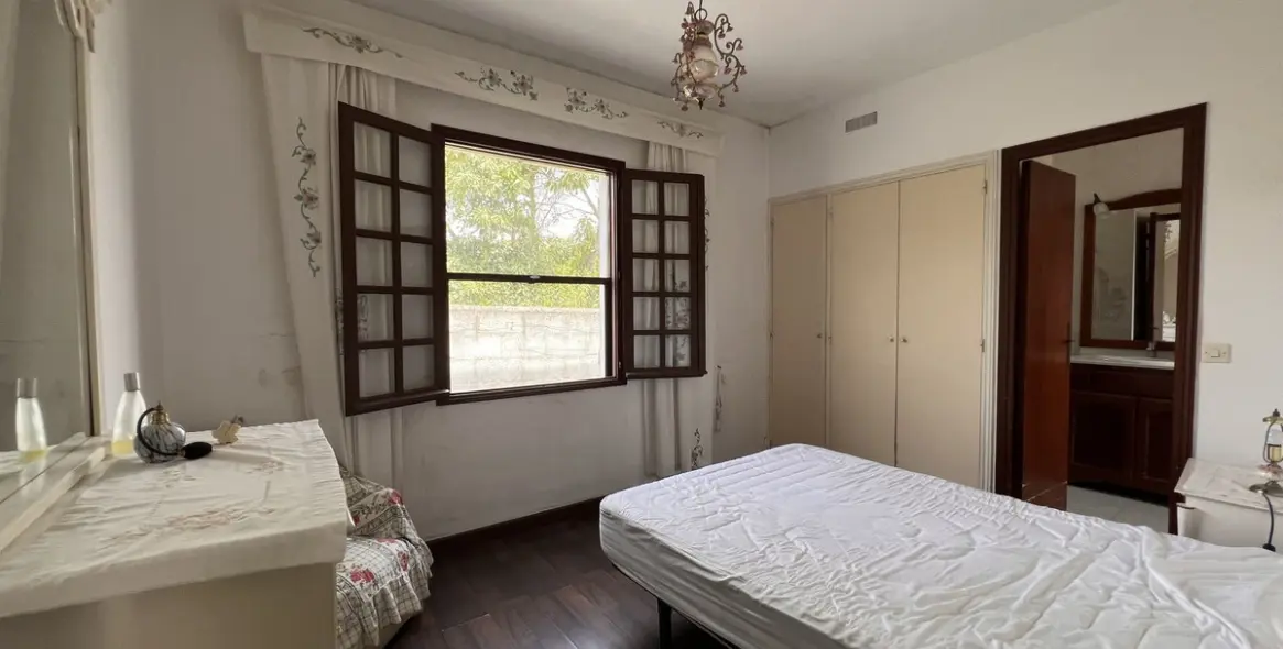 Sale of detached villa in Selwo 28