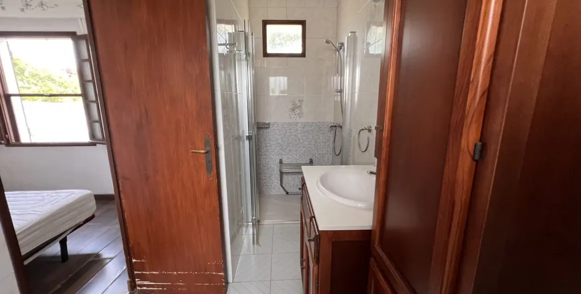 Sale of detached villa in Selwo 31