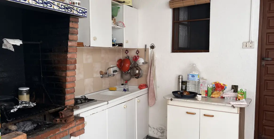 Sale of detached villa in Selwo 40