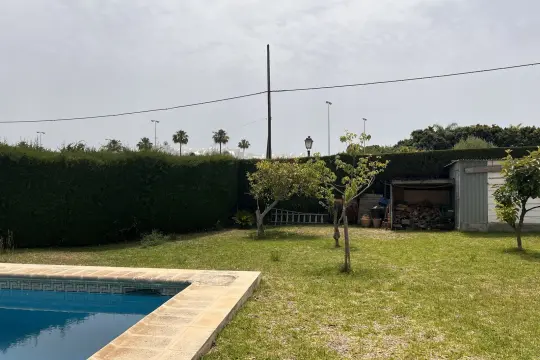 Image 9 thumb