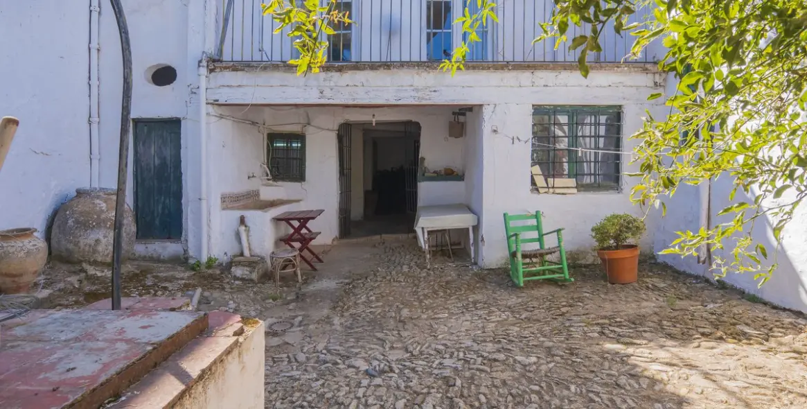 Sale of detached villa in Ronda 5