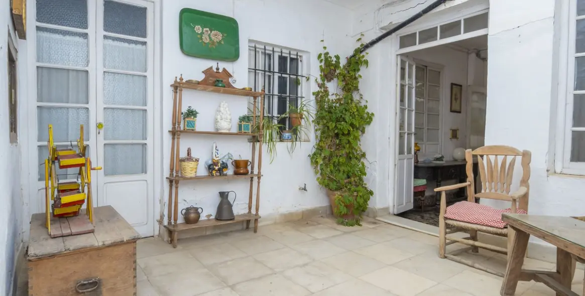 Sale of detached villa in Ronda 34