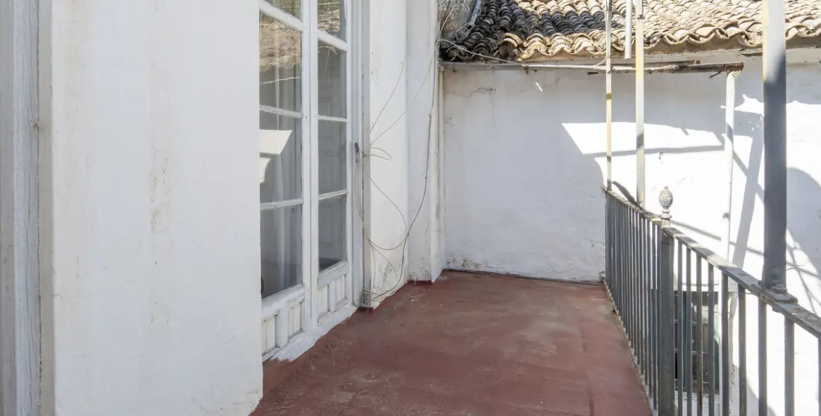 Sale of detached villa in Ronda 35
