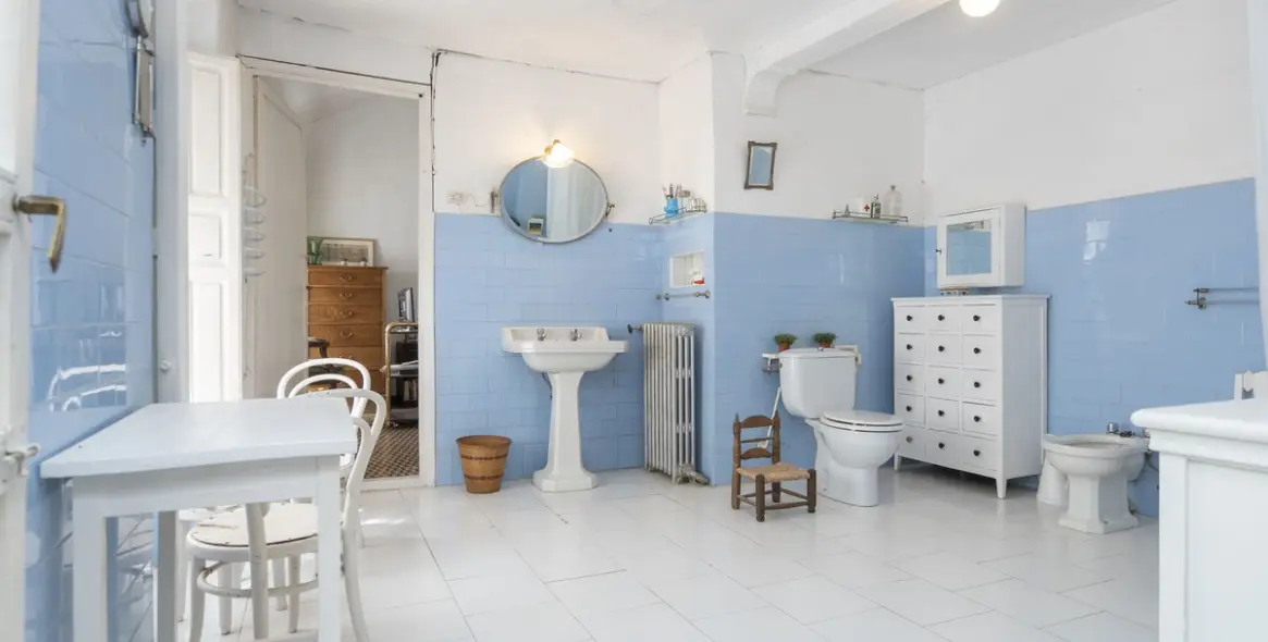 Sale of detached villa in Ronda 39