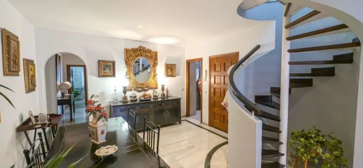 Sale of penthouse duplex in Marbella 4