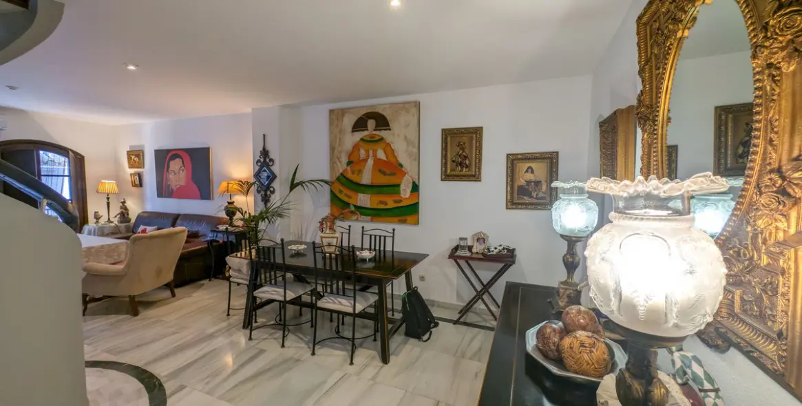 Sale of penthouse duplex in Marbella 9