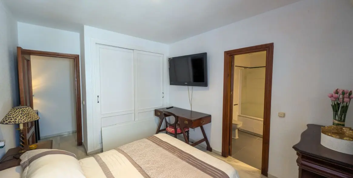 Продажа двухуровневого пентхауса в Marbella 22