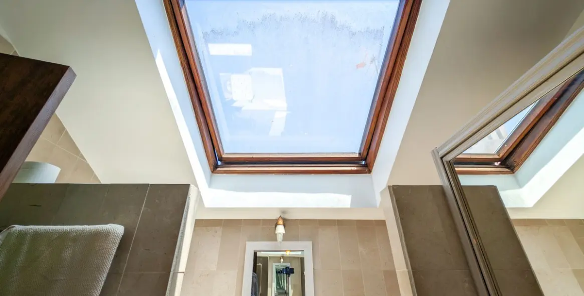 Продажа двухуровневого пентхауса в Marbella 32