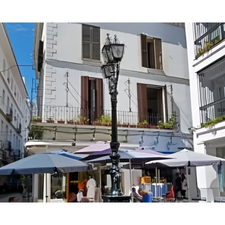 Sale of penthouse duplex in Marbella