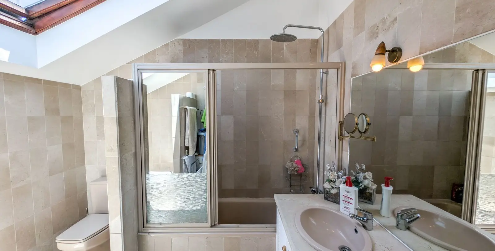 Продажа двухуровневого пентхауса в Marbella 30