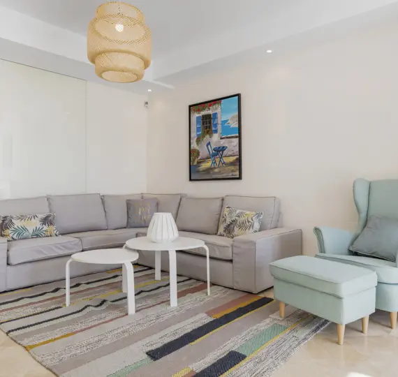 Продажа двухуровневых апартаментов в Nueva Andalucía