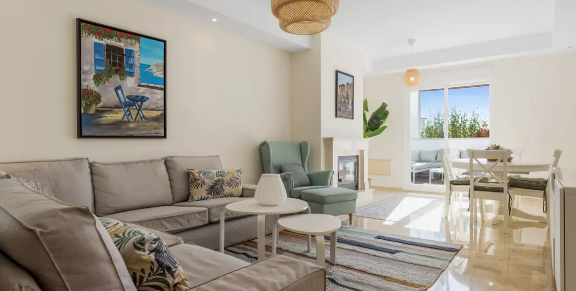 Sale of duplex in Nueva Andalucía 1