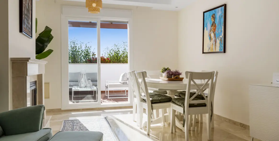 Sale of duplex in Nueva Andalucía 2