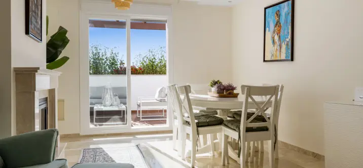 Sale of duplex in Nueva Andalucía 1