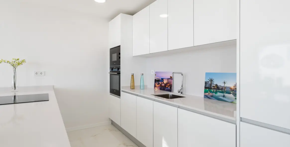 Sale of penthouse in Estepona 22