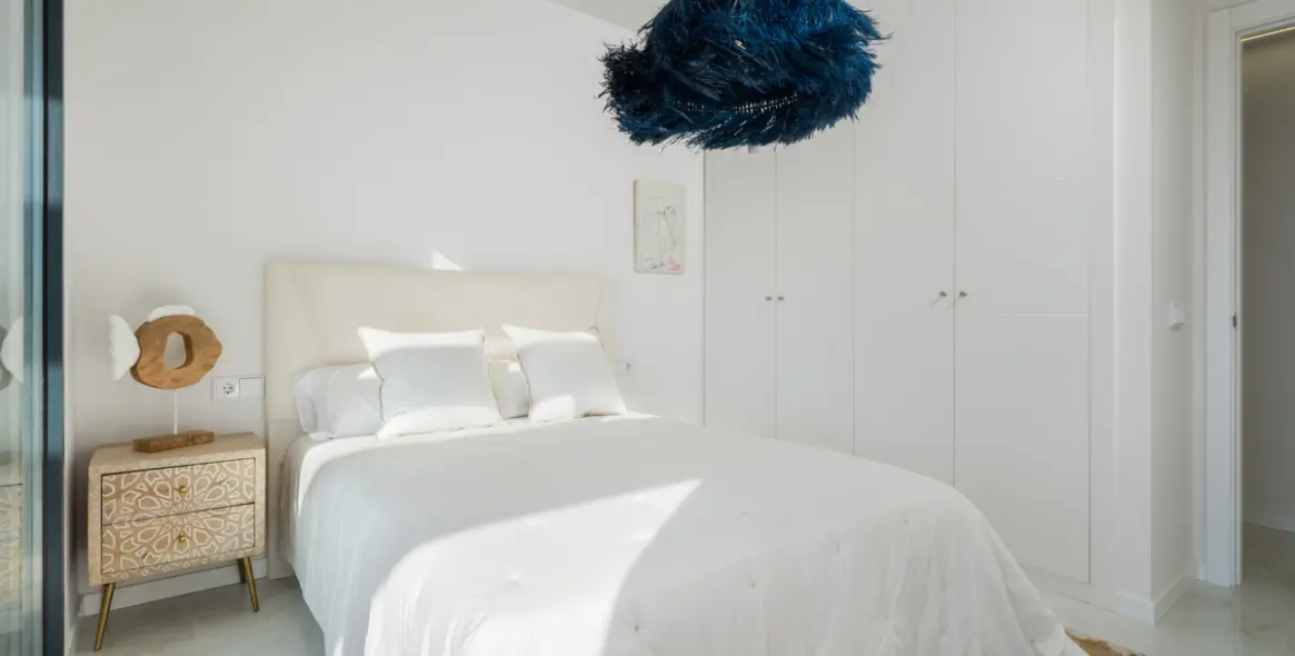 Sale of penthouse in Estepona 28