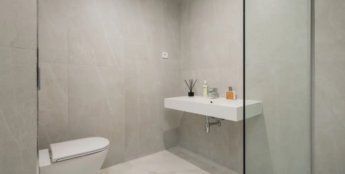 Sale of penthouse in Estepona 29