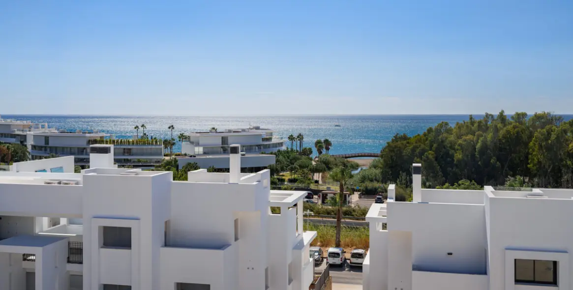 Sale of penthouse in Estepona 46