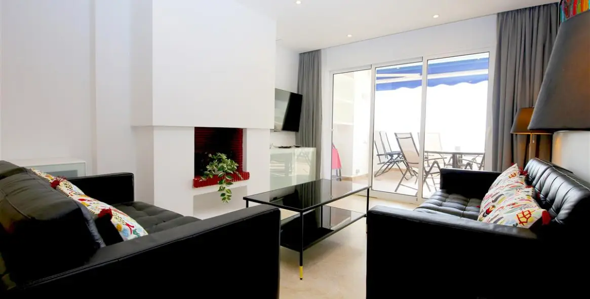 Sale of penthouse in Estepona 11