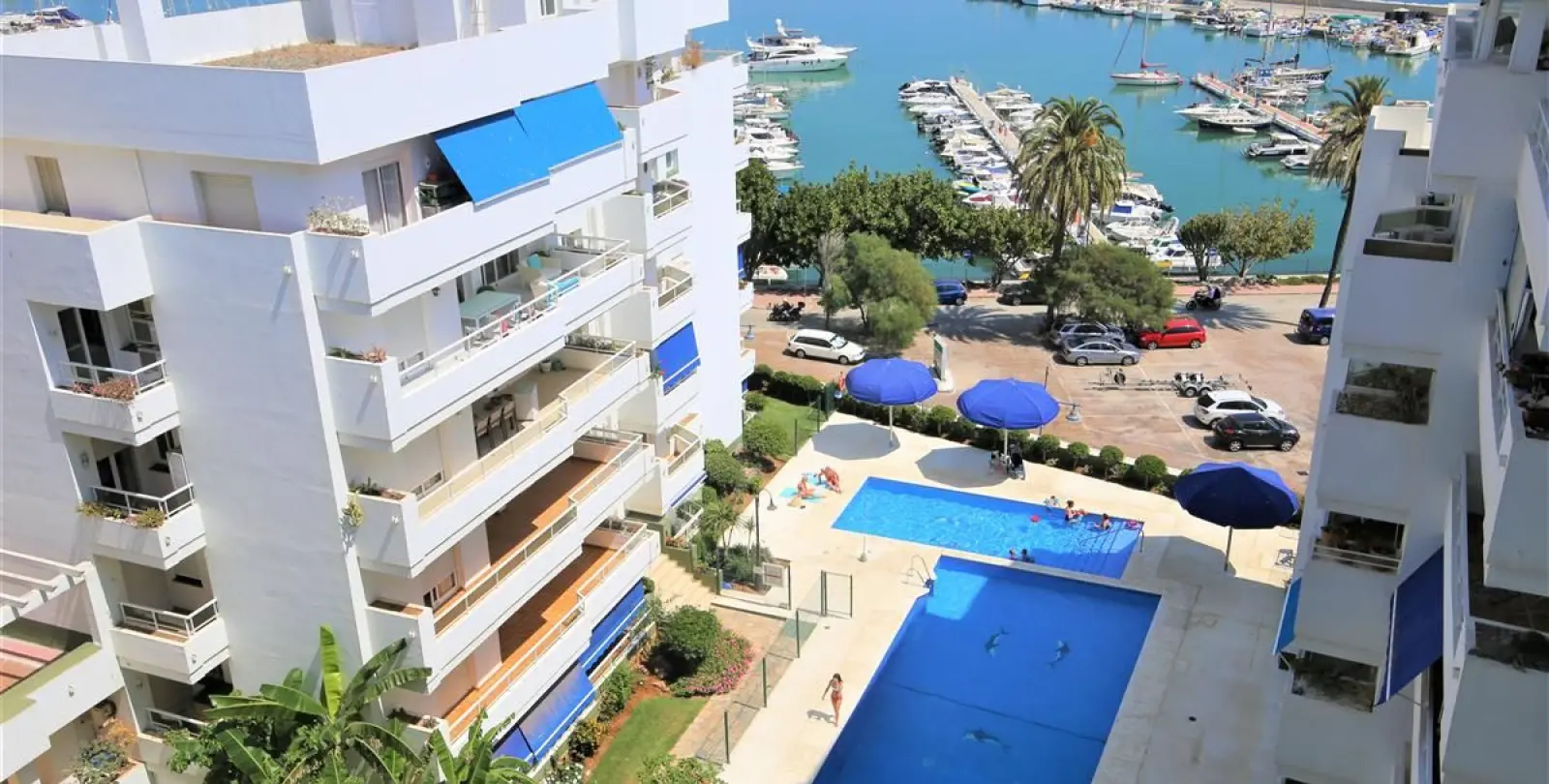 Продажа пентхауса в Estepona 13