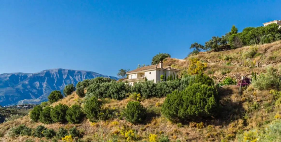 Sale of detached villa in Arenas 49