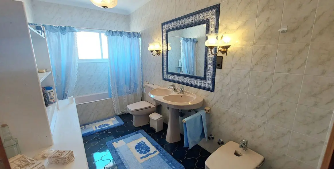 Продажа  отдельно стоящей виллы в Puerto de la Torre 21