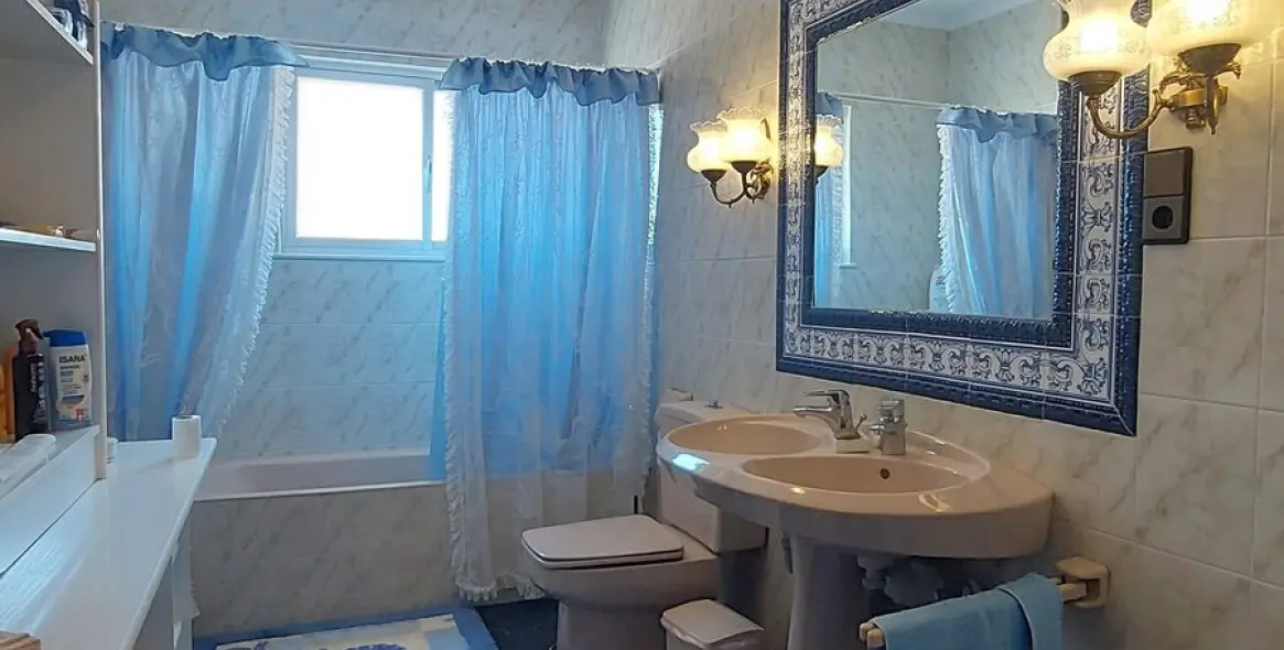 Продажа  отдельно стоящей виллы в Puerto de la Torre 22