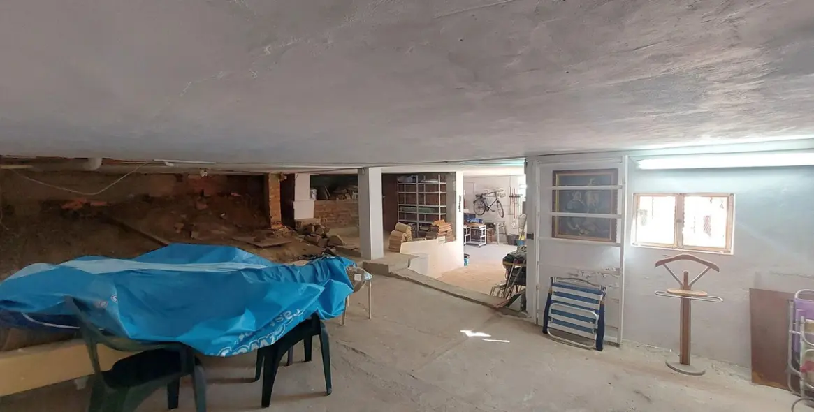 Продажа  отдельно стоящей виллы в Puerto de la Torre 42