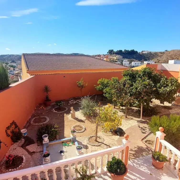 Sale of detached villa in Puerto de la Torre