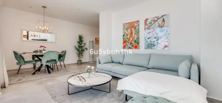 Middle floor apartment R4989442 2