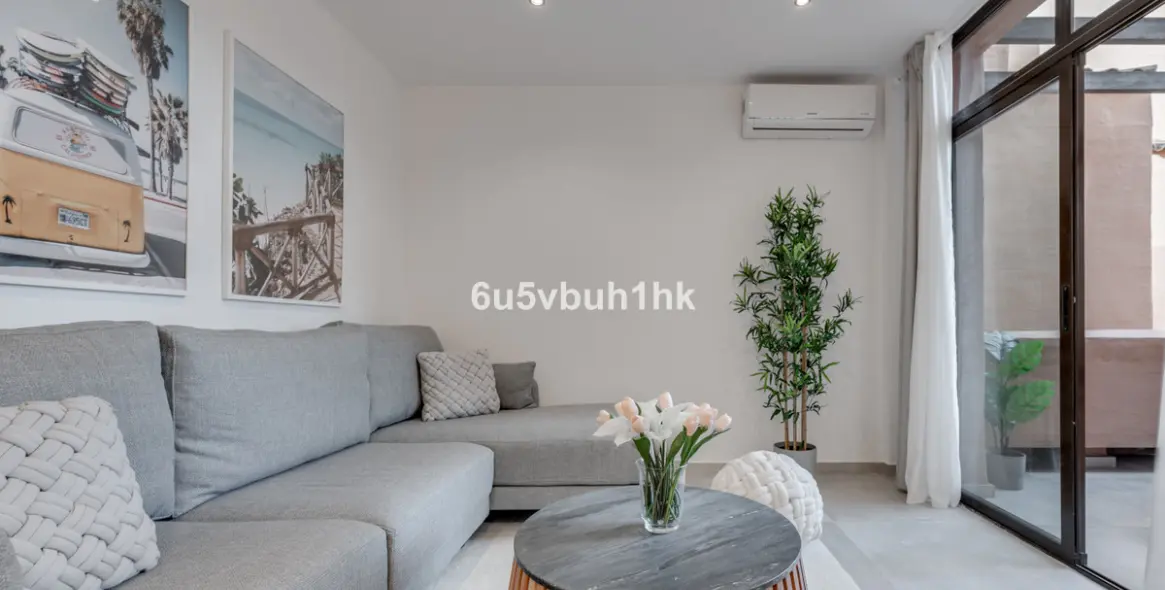 Продажа апартаментов на среднем этаже в Estepona 18