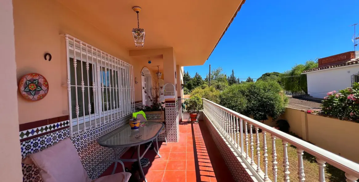 Продажа дома на две семьи в Benalmadena 3
