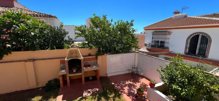 Продажа дома на две семьи в Benalmadena 3