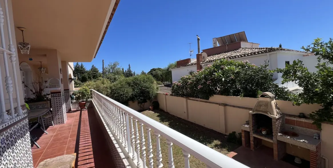 Продажа дома на две семьи в Benalmadena 8