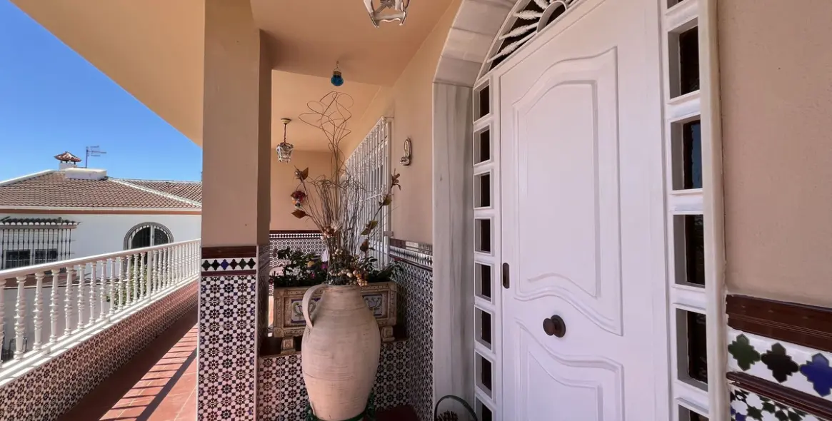 Продажа дома на две семьи в Benalmadena 16