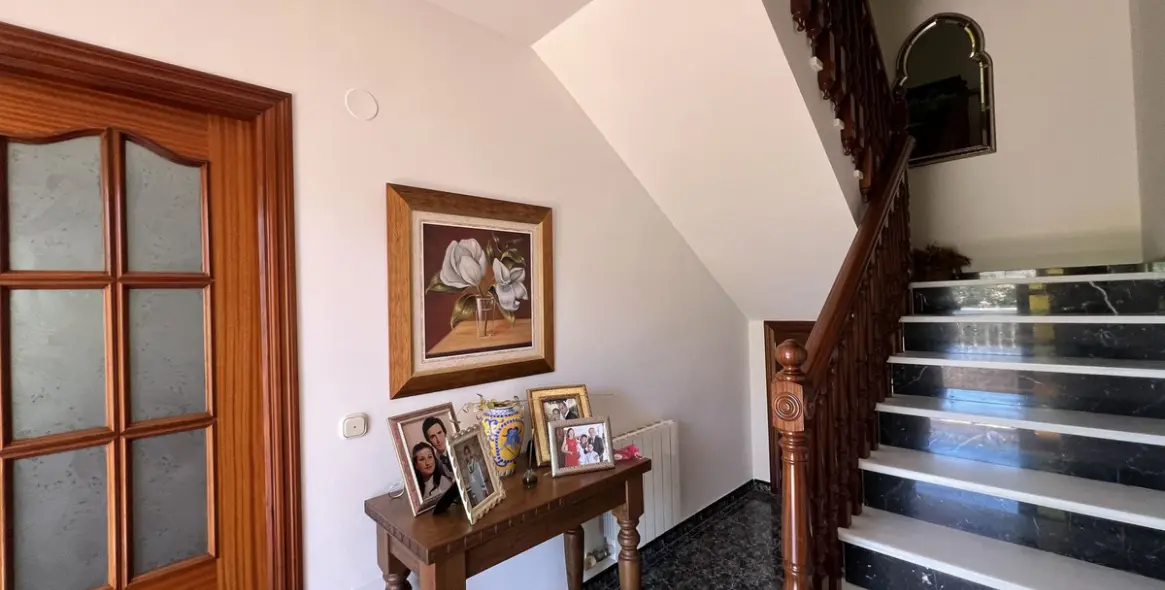 Sale of semi-detached house in Benalmadena 98