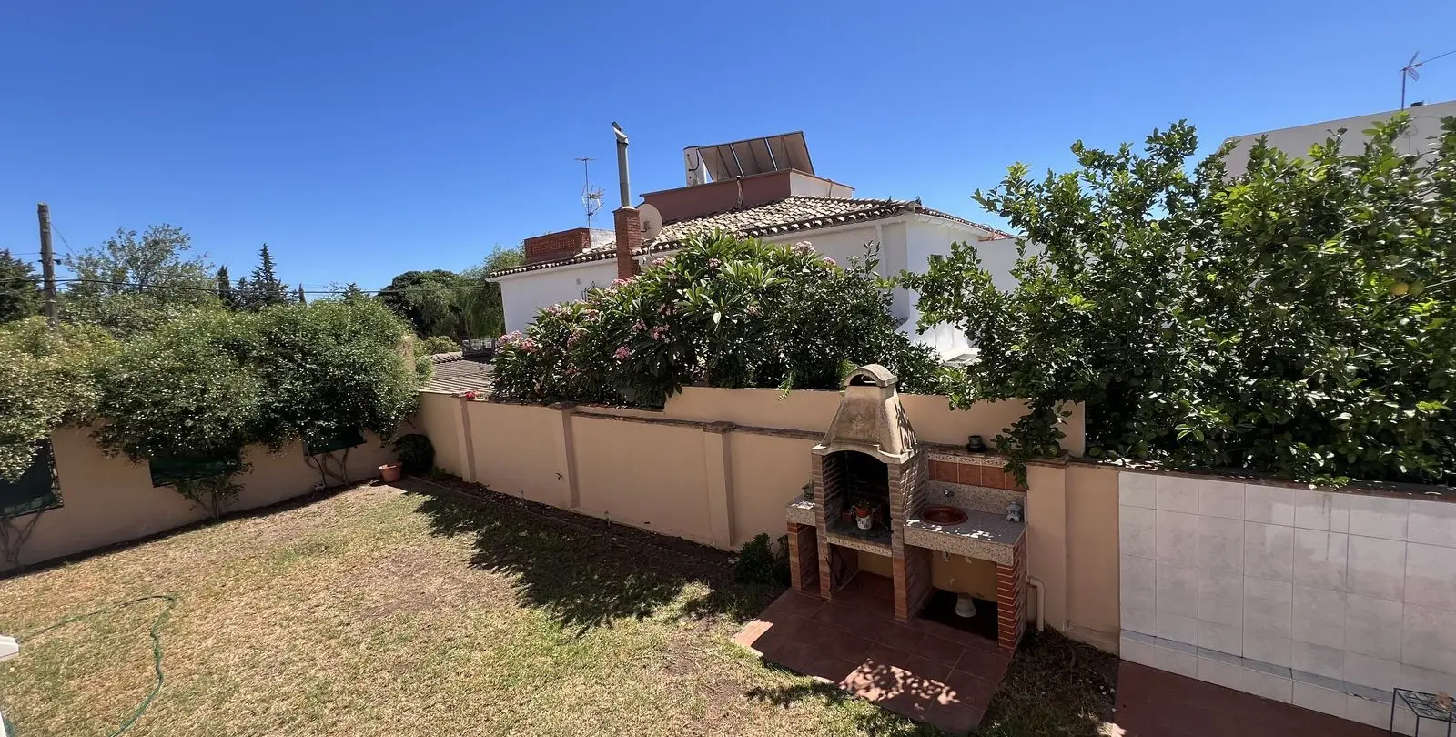 Продажа дома на две семьи в Benalmadena 46