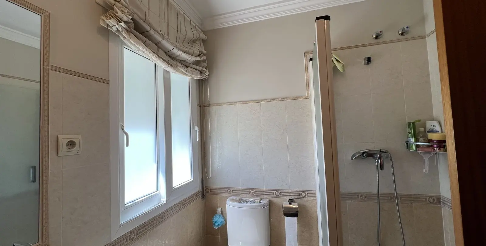 Продажа дома на две семьи в Benalmadena 66