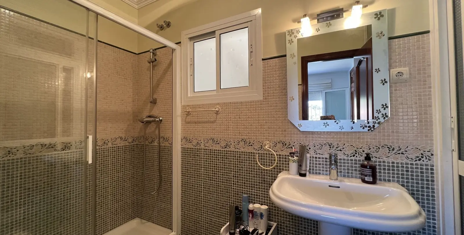 Продажа дома на две семьи в Benalmadena 87