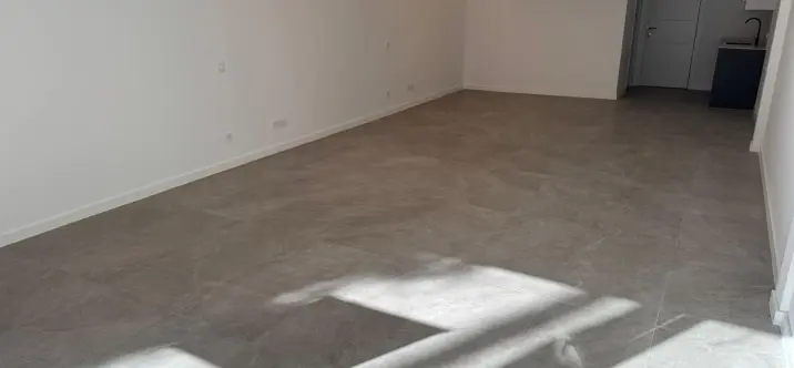 Sale of office in Marbella 2