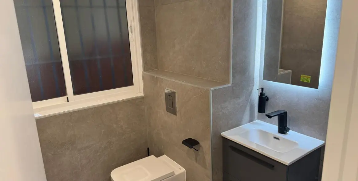 Sale of office in Marbella 15