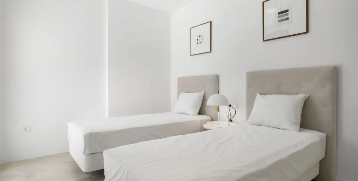 Продажа апартаментов на первом этаже в Estepona 16