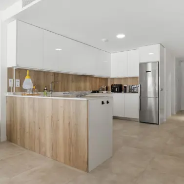 Sale of ground floor apartment in Estepona