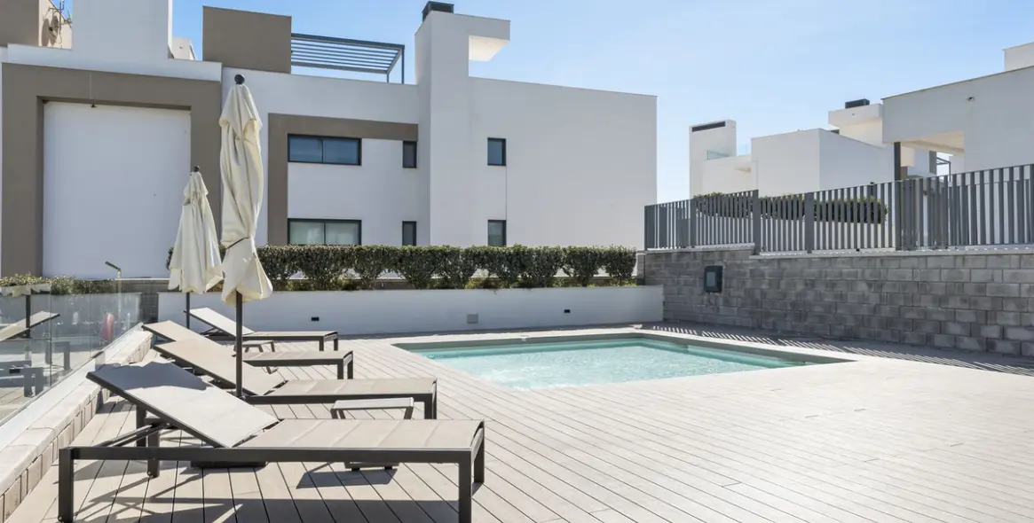 Sale of ground floor apartment in Estepona 22