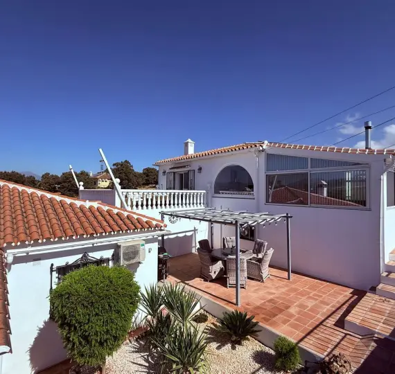 Venta de villa independiente en Coín